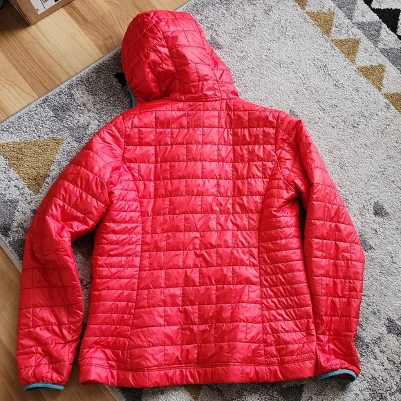 Womens Patagonia Nano Puff Anorak with Hood - Picture 2 of 4